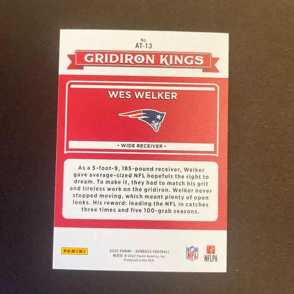 Wes Welker: New England Patriots, Wide Receiver 2022 Gridiron Kings #No.AT-13 - Picture 2 of 2